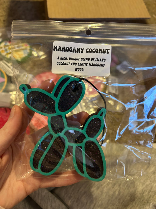 Mahogany Coconut Balloon Dog Freshie